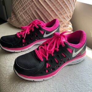 Nike Dual Fusion Run 2